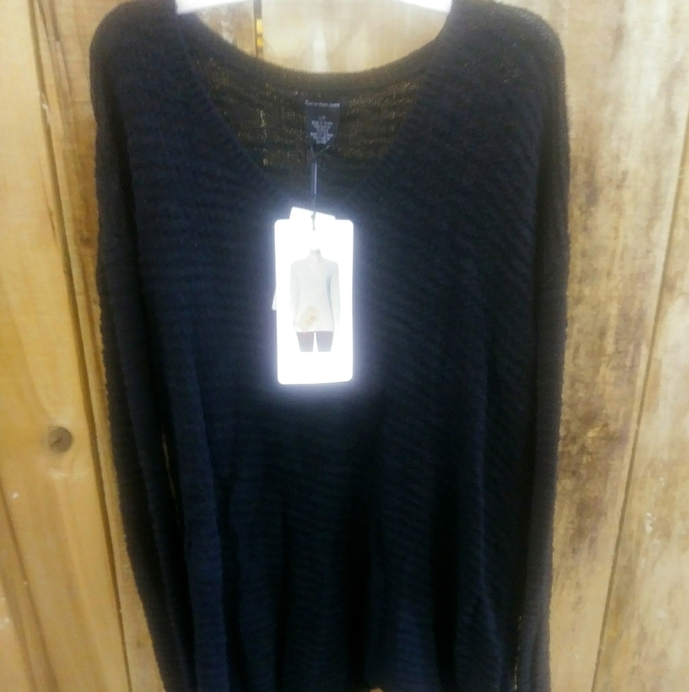 Ladies pullover V Neck sweater